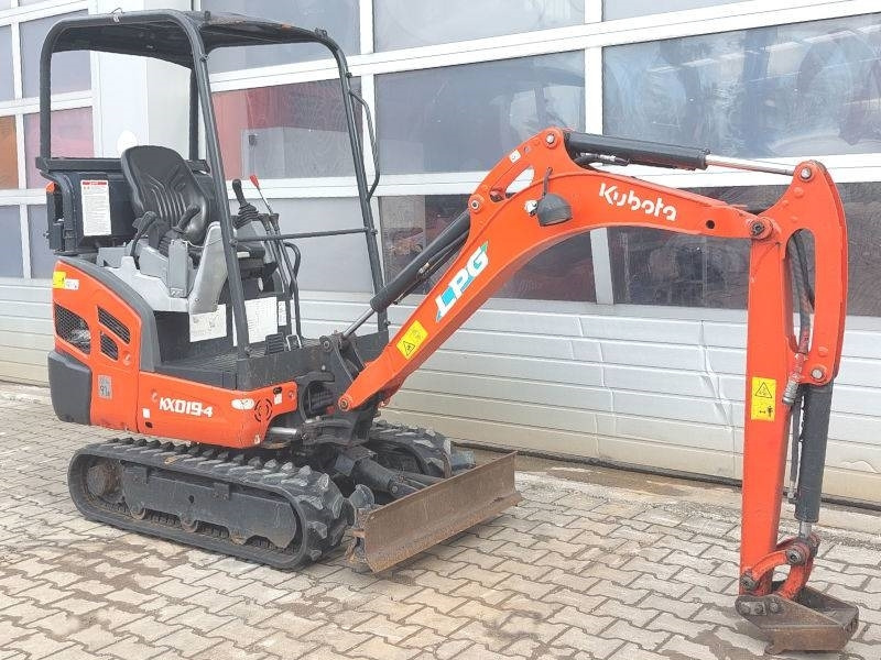 Kubota KX019-4 LPG - Mini escavadeira: foto 4 Kubota KX019-4 LPG - Mini escavadeira: foto 4