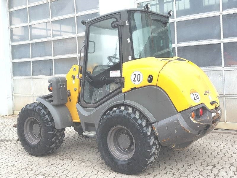 Mecalac AX 1000 - Mini carregadeira: foto 3 Mecalac AX 1000 - Mini carregadeira: foto 3