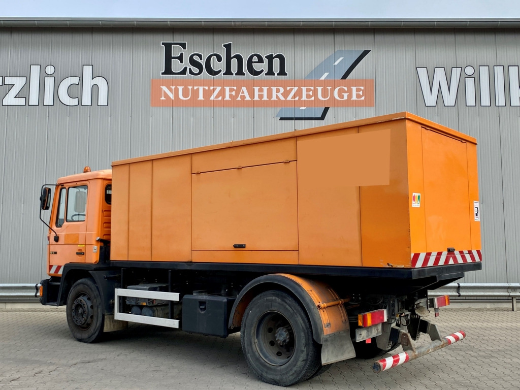 MAN 18.272 / Stromaggregat - Caminhão, Veículo municipal/ Especial: foto 3 MAN 18.272 / Stromaggregat - Caminhão, Veículo municipal/ Especial: foto 3