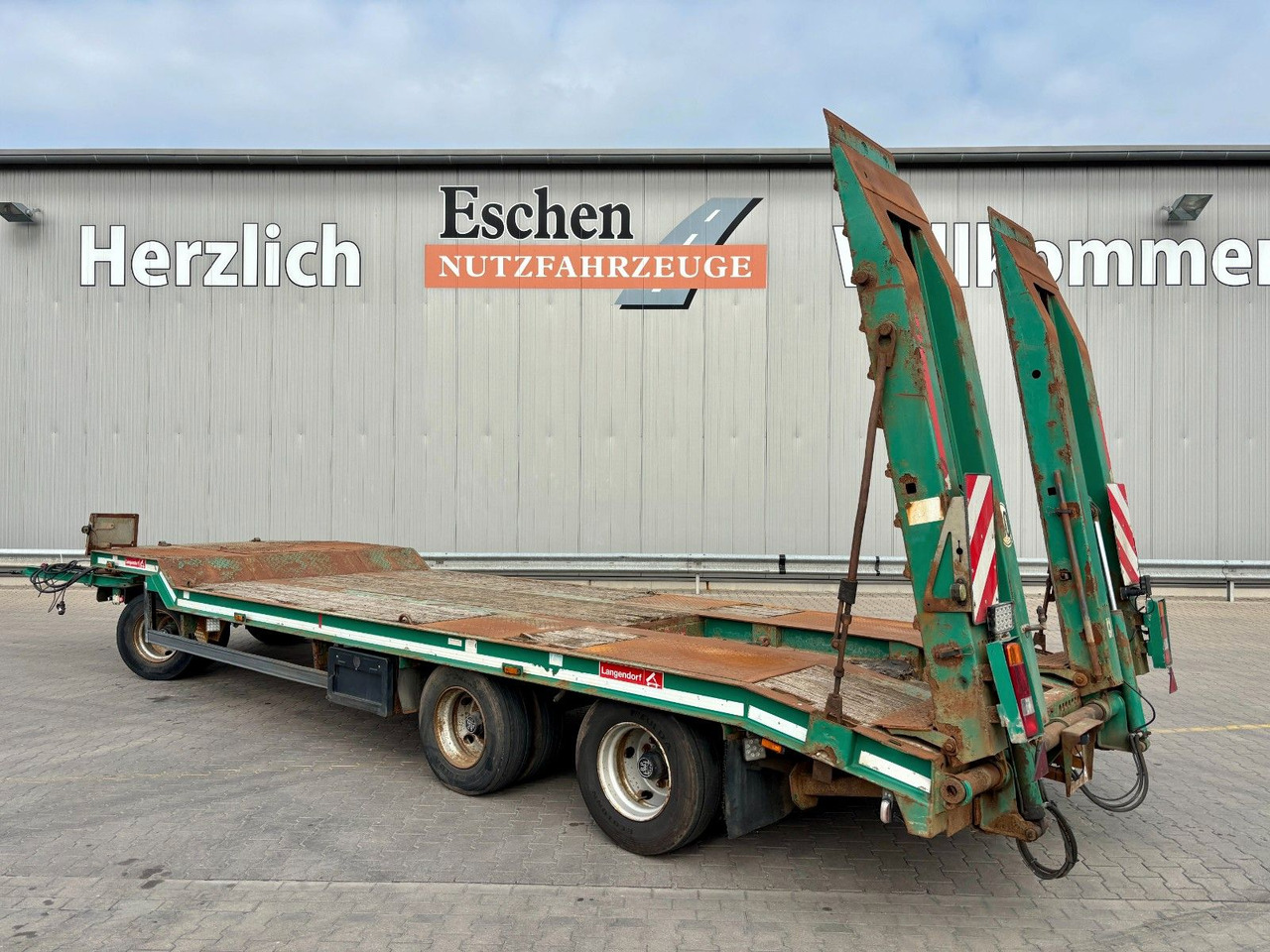 Langendorf Anhänger | hydraulische Rampen*Blatt*BPW-Achsen - Reboque baixa: foto 3 Langendorf Anhänger | hydraulische Rampen*Blatt*BPW-Achsen - Reboque baixa: foto 3