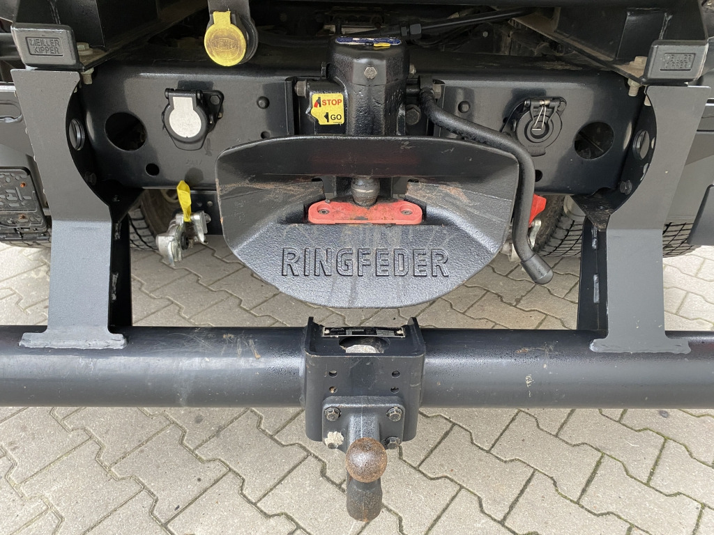 MAN TGL 8.220 4x2 BB - Caminhão basculante: foto 3 MAN TGL 8.220 4x2 BB - Caminhão basculante: foto 3