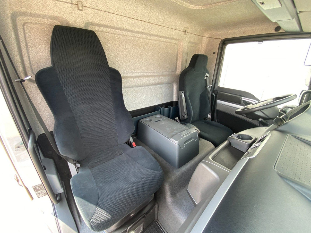 Furgão de toldo MAN TGL 8.220 I Pritsche Plane*Klima*2Tank*Automatik: foto 14