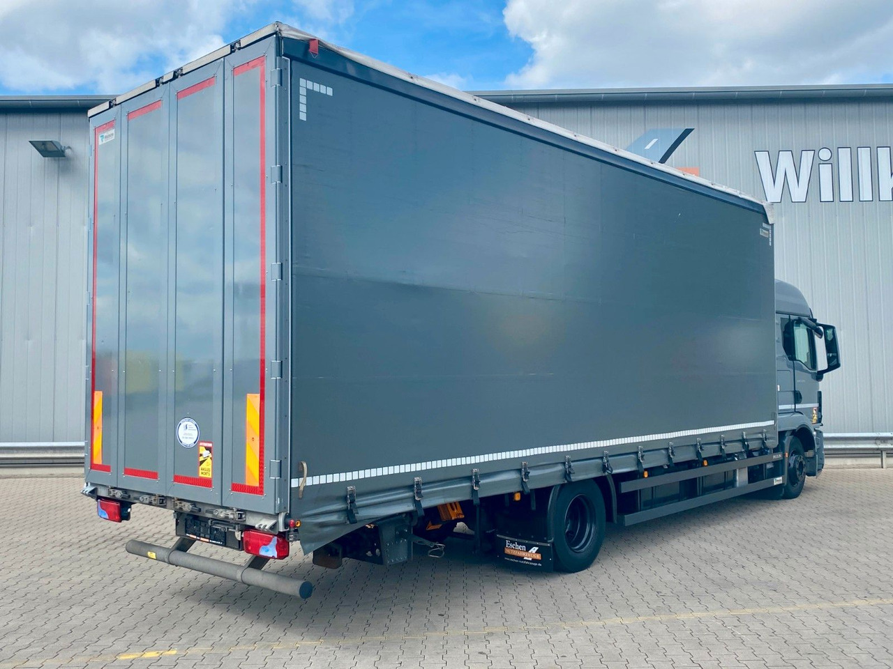 MAN TGM 15.250 + Redos Anhänger GESAMTZUG|Durchlader - Caminhão com lona: foto 3 MAN TGM 15.250 + Redos Anhänger GESAMTZUG|Durchlader - Caminhão com lona: foto 3