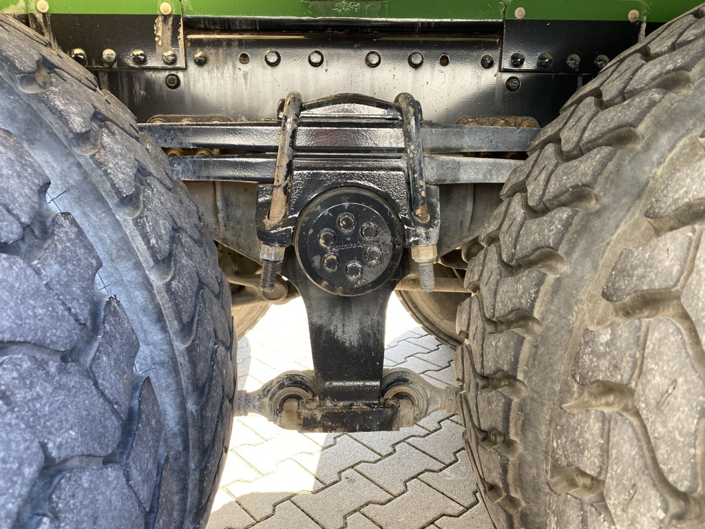 MAN TGS 32.360 8x4 BB / 9 m³ Stetter-Aufbau - Caminhão betoneira: foto 2 MAN TGS 32.360 8x4 BB / 9 m³ Stetter-Aufbau - Caminhão betoneira: foto 2