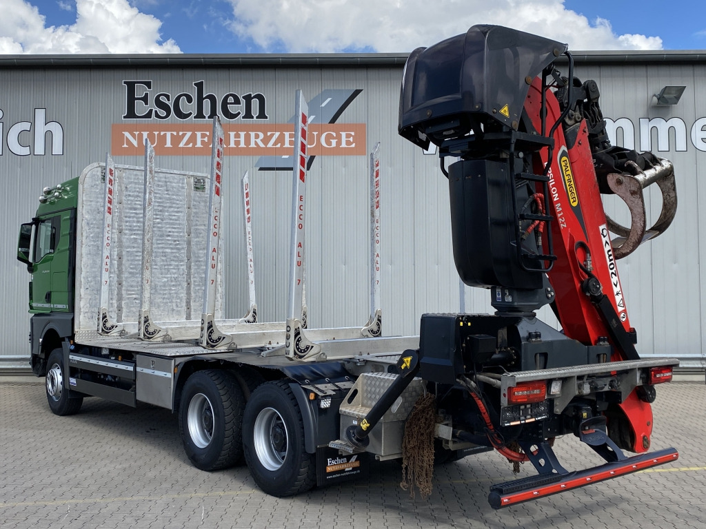 MAN TGX 33.580 6x4 BB Kurzholzaufbau / Kran - Caminhão florestal, Caminhão grua: foto 3 MAN TGX 33.580 6x4 BB Kurzholzaufbau / Kran - Caminhão florestal, Caminhão grua: foto 3