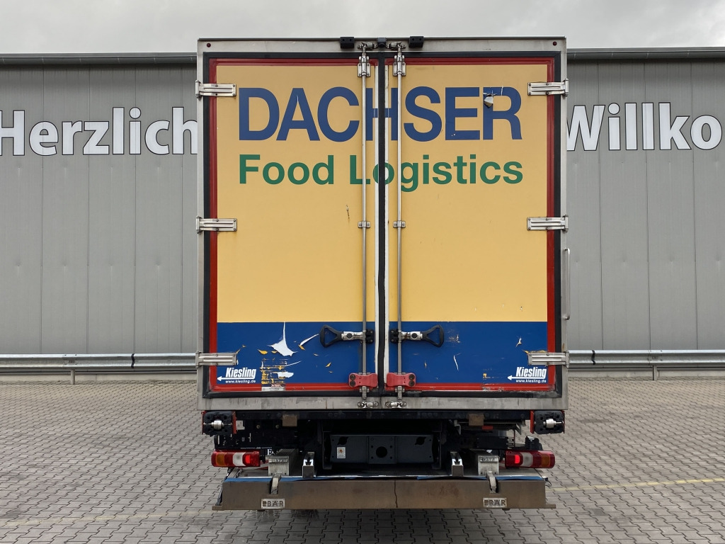 Mercedes-Benz 1523 L / BÄR-LBW - Caminhão frigorífico: foto 4 Mercedes-Benz 1523 L / BÄR-LBW - Caminhão frigorífico: foto 4