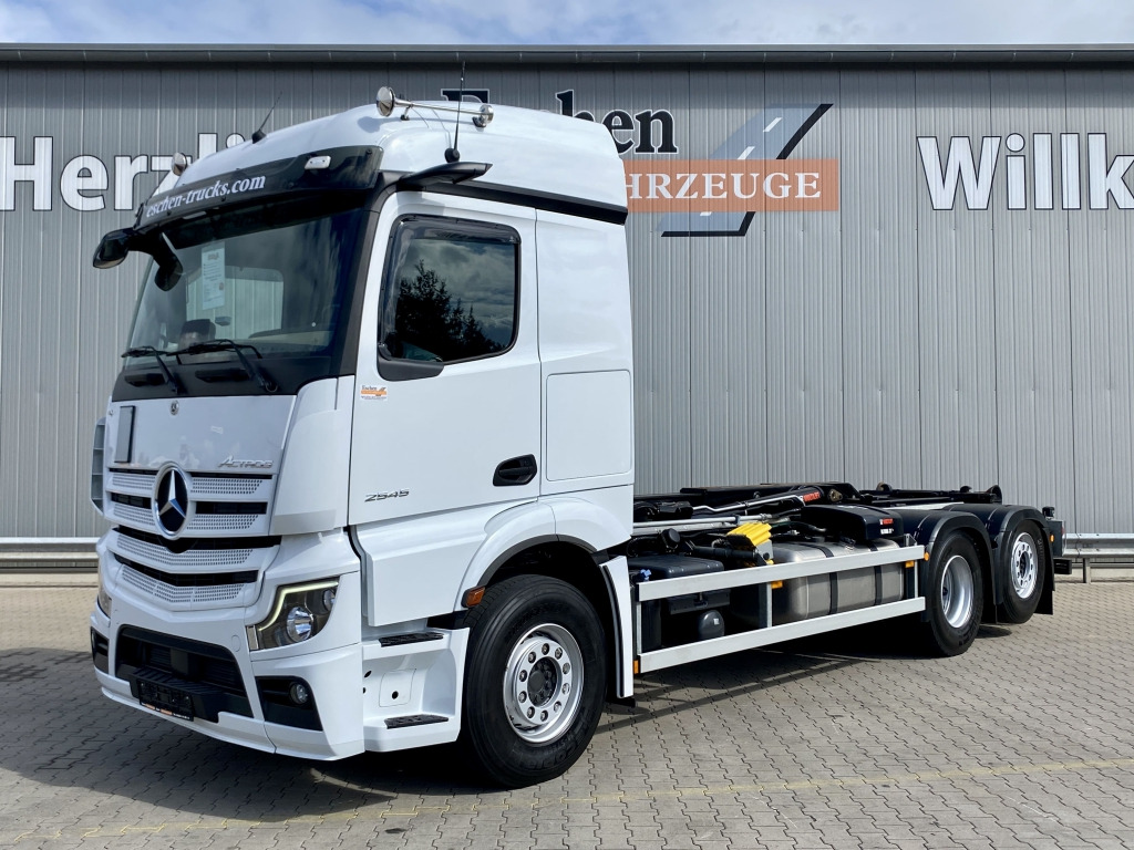 Mercedes-Benz 2545 L 6x2 Actros MP5 - Caminhão polibenne: foto 2 Mercedes-Benz 2545 L 6x2 Actros MP5 - Caminhão polibenne: foto 2