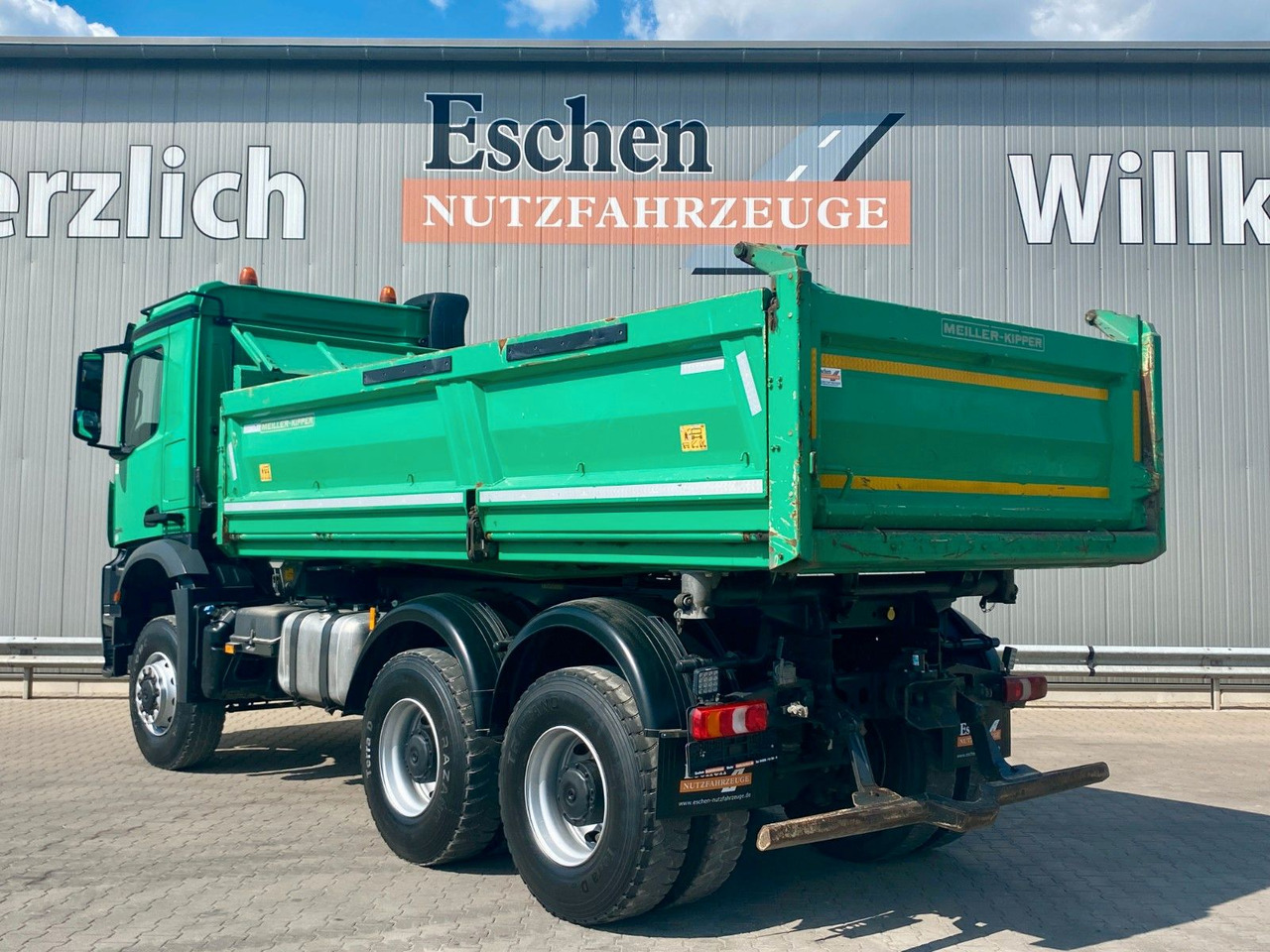 Mercedes-Benz 3345 Arocs 6x6 | MEILLER*Bordmatik*AHK*Blatt*AC - Caminhão basculante: foto 4 Mercedes-Benz 3345 Arocs 6x6 | MEILLER*Bordmatik*AHK*Blatt*AC - Caminhão basculante: foto 4