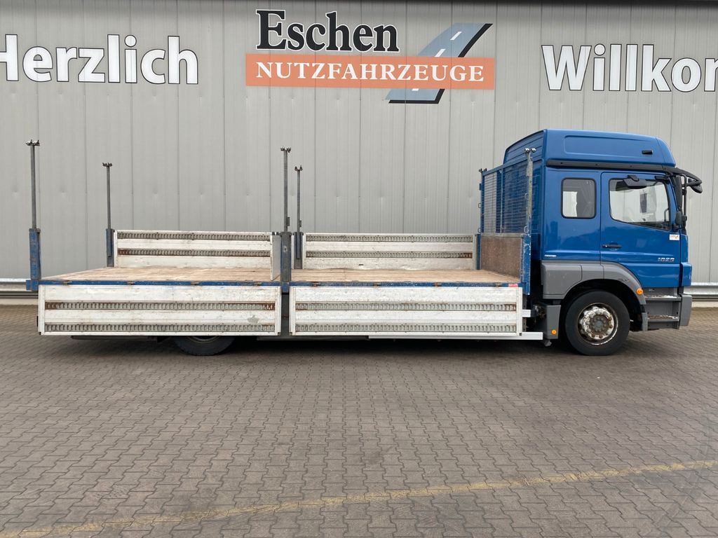Camião de caixa aberta/ Plataforma Mercedes-Benz Axor 1829 LL  6,55m Pritsche*6 Sitze*Klima*AHK: foto 6