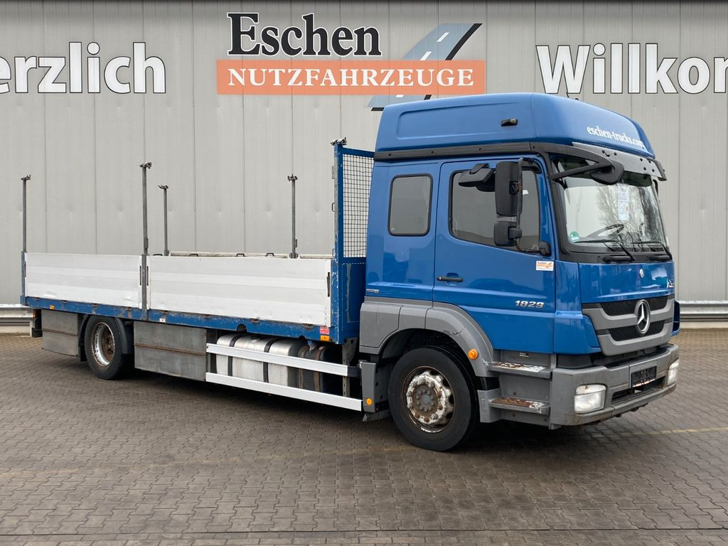 Camião de caixa aberta/ Plataforma Mercedes-Benz Axor 1829 LL  6,55m Pritsche*6 Sitze*Klima*AHK: foto 7