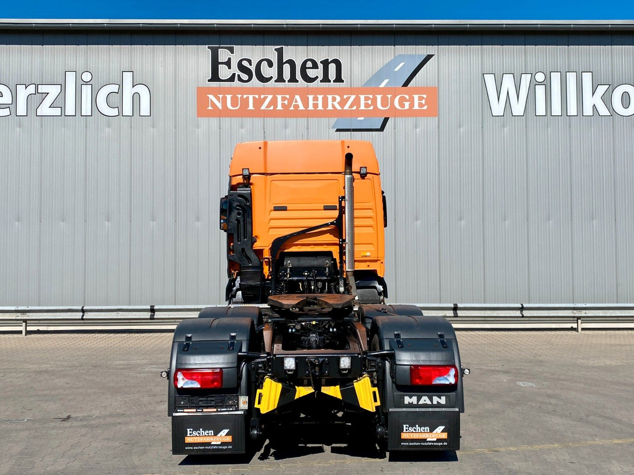 MAN TGX 33.580 6x4 BLS | D38*XLX*Navi*Retarder*ACC - Tractor: foto 4 MAN TGX 33.580 6x4 BLS | D38*XLX*Navi*Retarder*ACC - Tractor: foto 4
