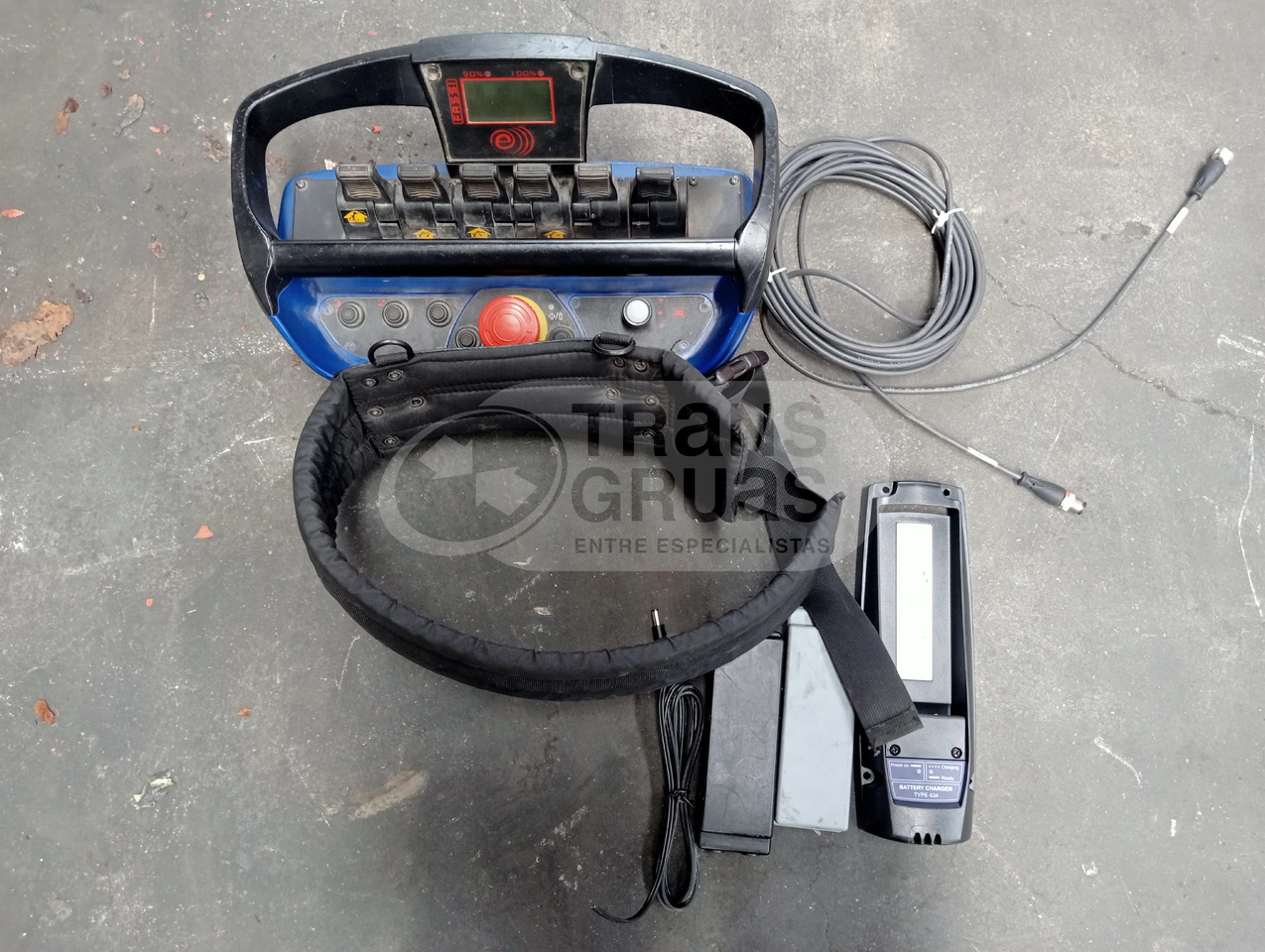 Grúa hidráulica Fassi F135A.0.25 E-ACTIVE - Grua para caminhão: foto 5 Grúa hidráulica Fassi F135A.0.25 E-ACTIVE - Grua para caminhão: foto 5