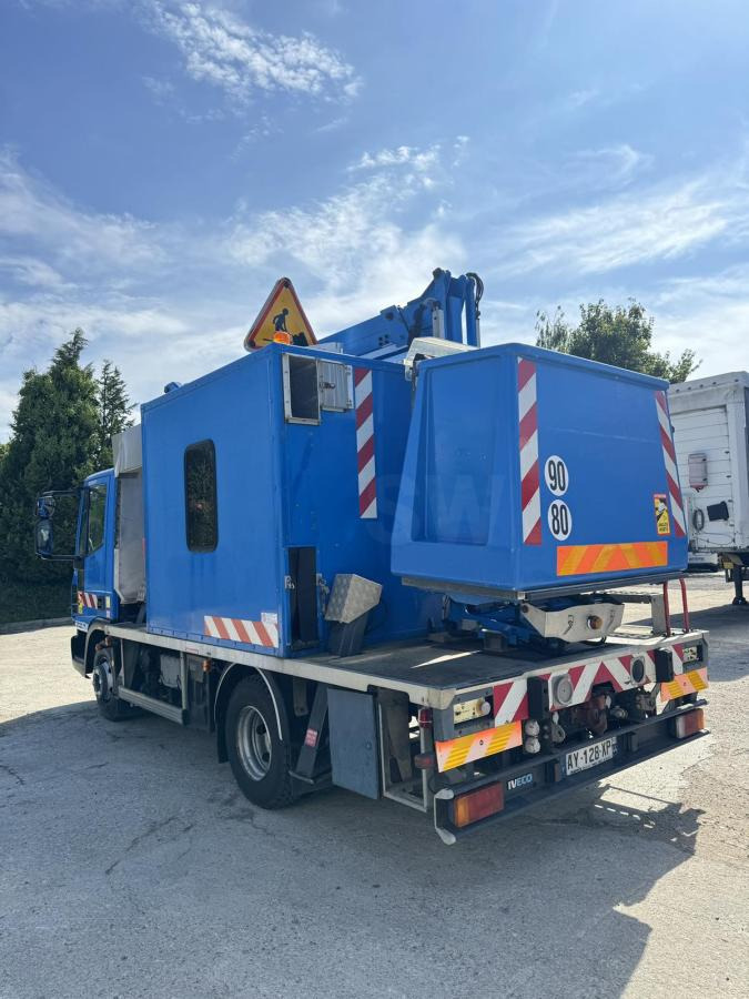 Iveco Eurocargo 100E18 - Caminhão com plataforma aérea: foto 4 Iveco Eurocargo 100E18 - Caminhão com plataforma aérea: foto 4