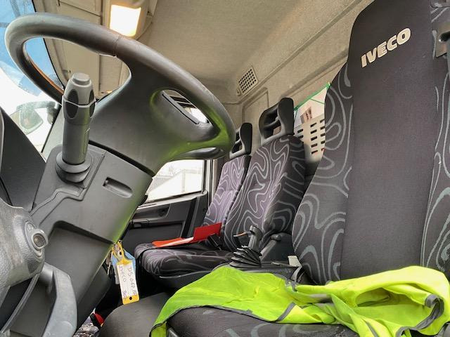 Iveco Eurocargo 120E22 - Caminhão furgão: foto 5 Iveco Eurocargo 120E22 - Caminhão furgão: foto 5