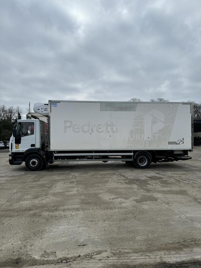 Iveco Eurocargo 160E30 - Caminhão frigorífico: foto 5 Iveco Eurocargo 160E30 - Caminhão frigorífico: foto 5