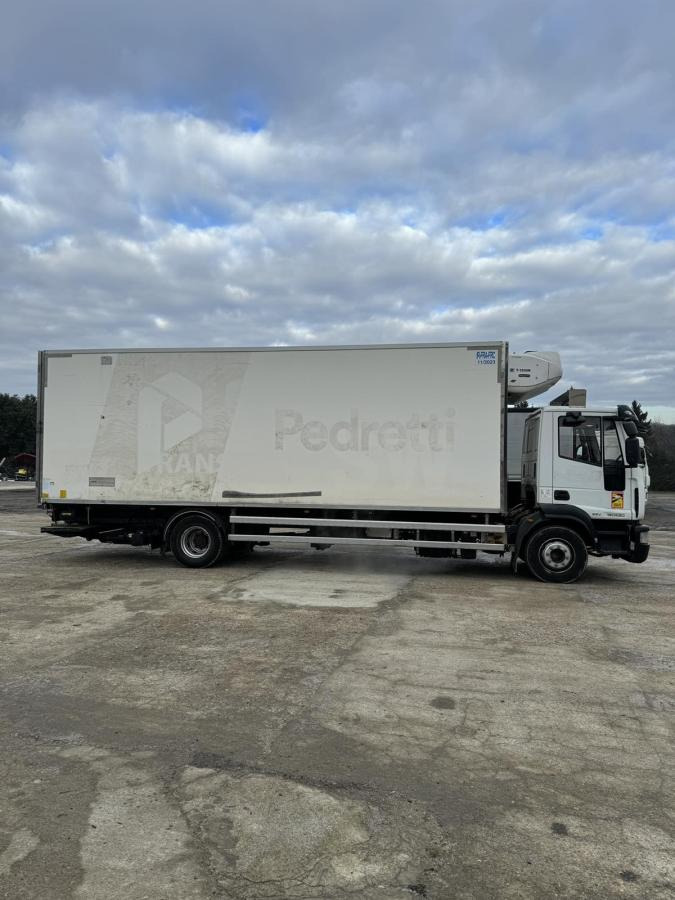 Caminhão frigorífico Iveco Eurocargo 160E30: foto 7