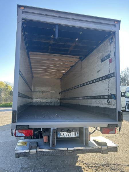 MAN TGM 18.250 - Caminhão furgão: foto 4 MAN TGM 18.250 - Caminhão furgão: foto 4