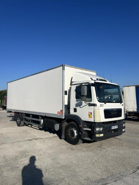 MAN TGM 18.250 - Caminhão furgão: foto 5 MAN TGM 18.250 - Caminhão furgão: foto 5
