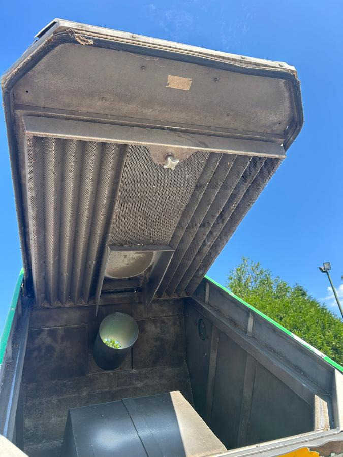 Mathieu Azura MC210 - Varredora urbana: foto 3 Mathieu Azura MC210 - Varredora urbana: foto 3