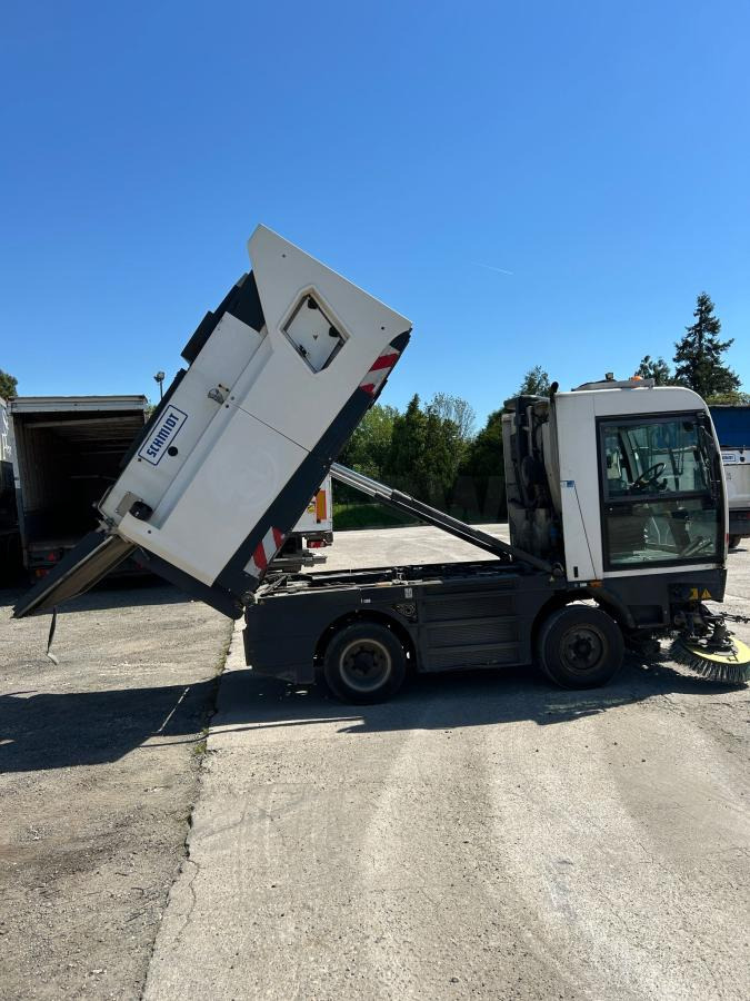 Schmidt Clingo 500 Compact 400 - Varredora urbana: foto 5 Schmidt Clingo 500 Compact 400 - Varredora urbana: foto 5