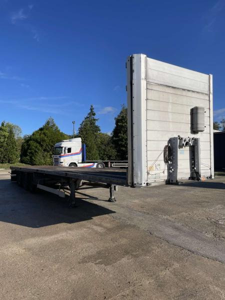 Schmitz Cargobull - Semi-reboque plataforma/ Caixa aberta: foto 5 Schmitz Cargobull - Semi-reboque plataforma/ Caixa aberta: foto 5