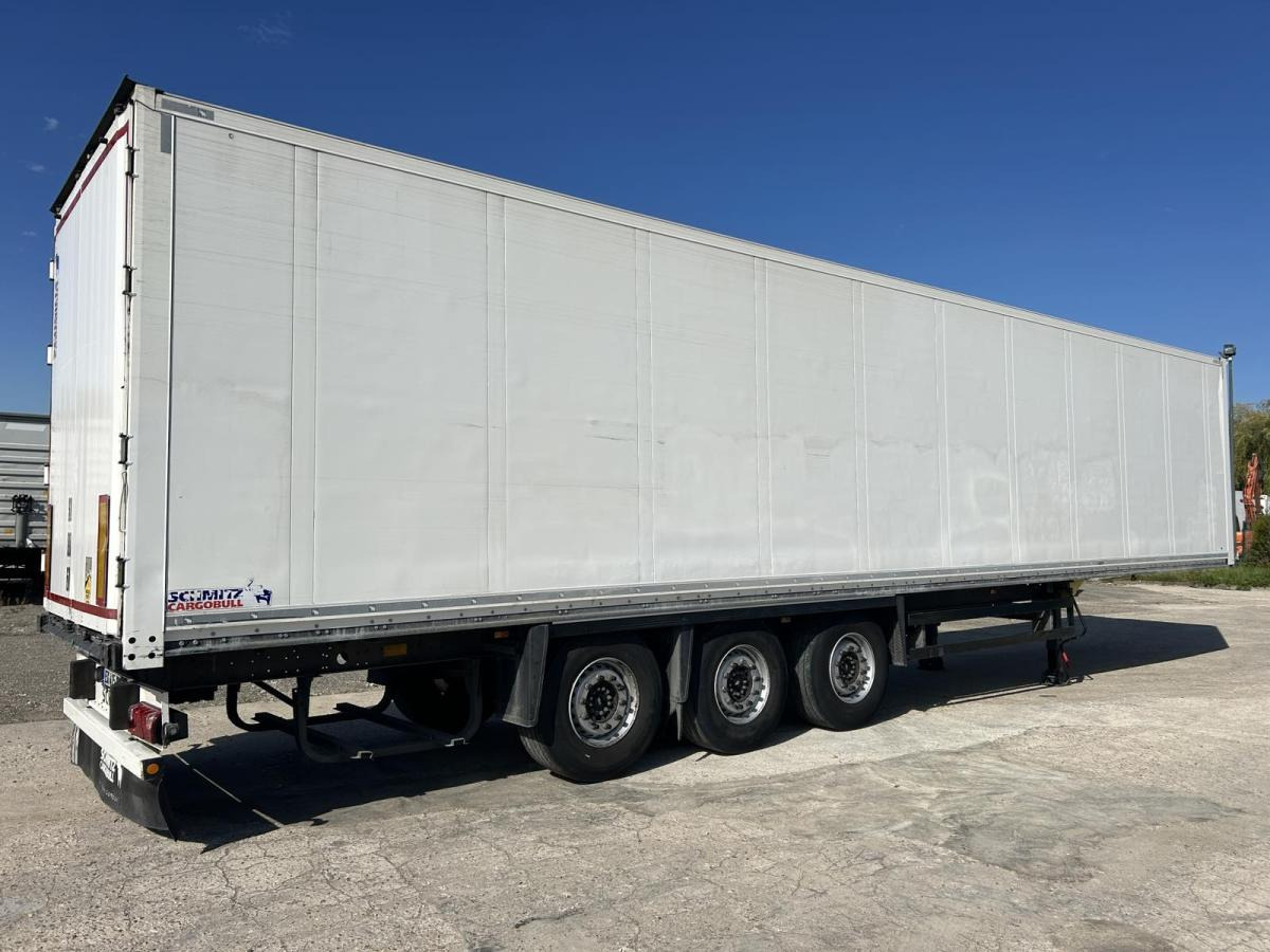 Schmitz Cargobull - Semireboque isotérmico: foto 3 Schmitz Cargobull - Semireboque isotérmico: foto 3