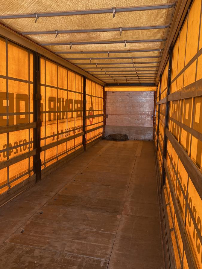 Schwarzmüller - Semi-reboque de lona: foto 5 Schwarzmüller - Semi-reboque de lona: foto 5