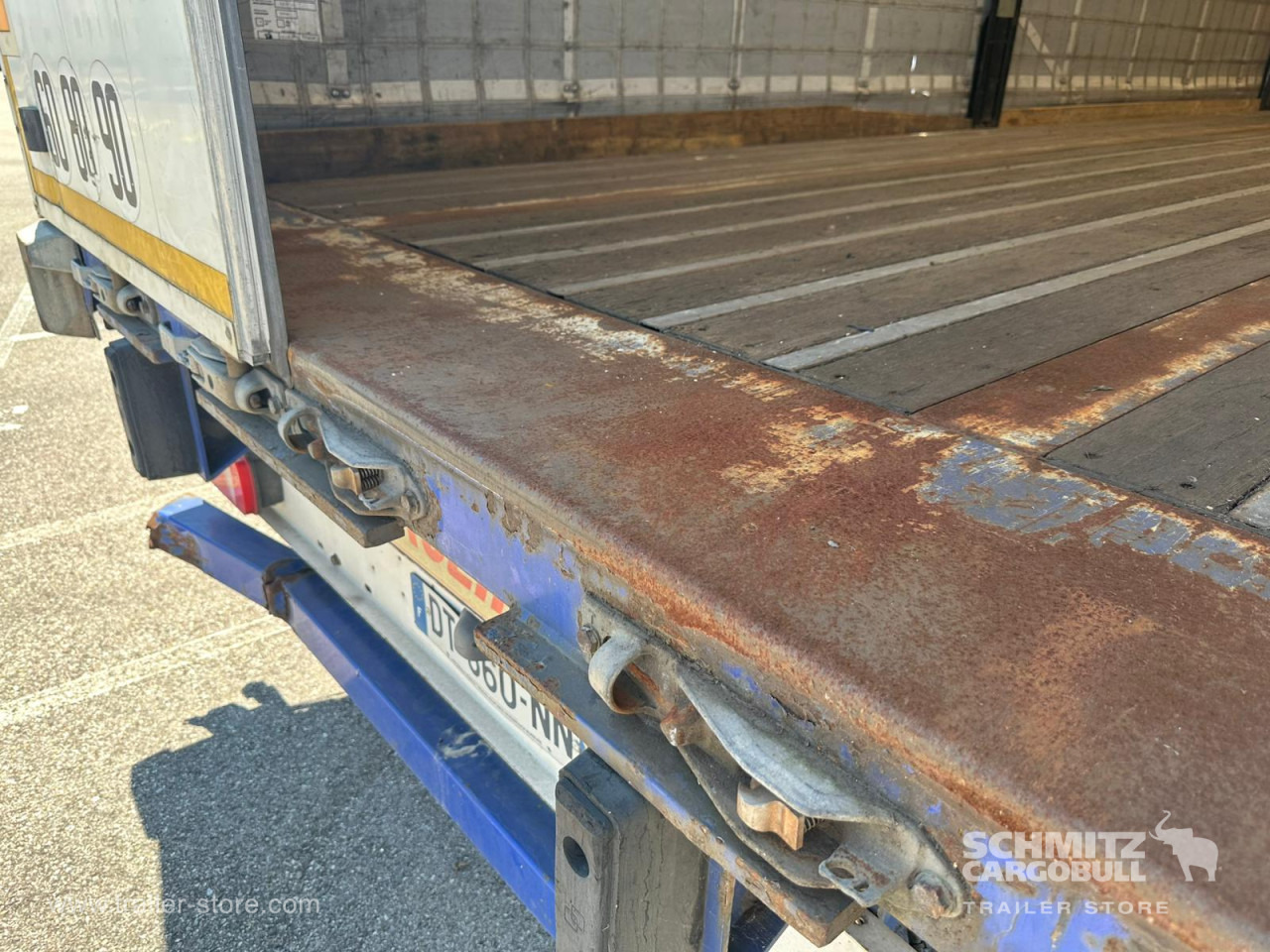 FRUEHAUF Curtainsider Standard - Semi-reboque de lona: foto 4 FRUEHAUF Curtainsider Standard - Semi-reboque de lona: foto 4
