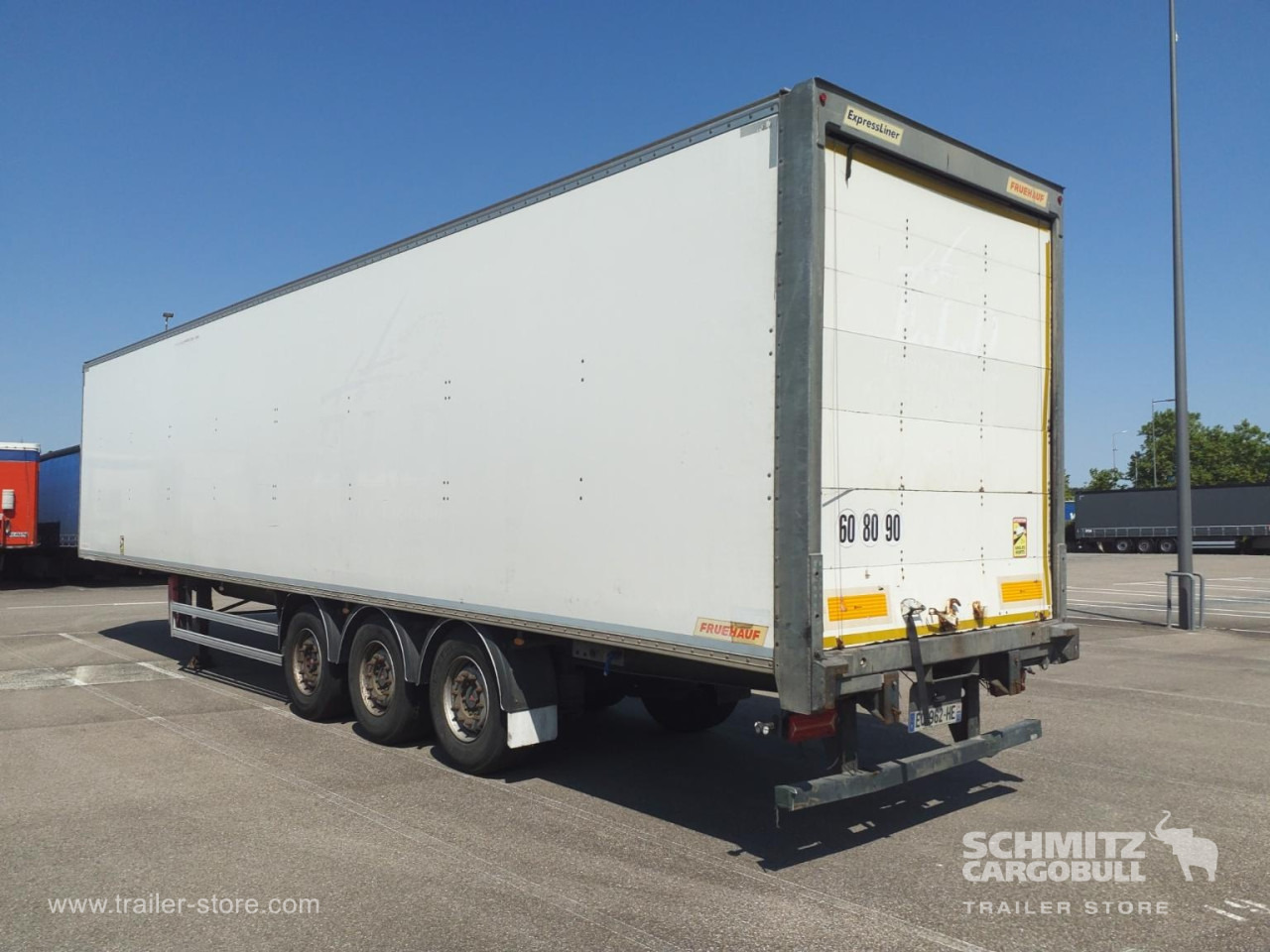 FRUEHAUF Dryfreight Standard Roller shutter door - Semireboque furgão: foto 5 FRUEHAUF Dryfreight Standard Roller shutter door - Semireboque furgão: foto 5