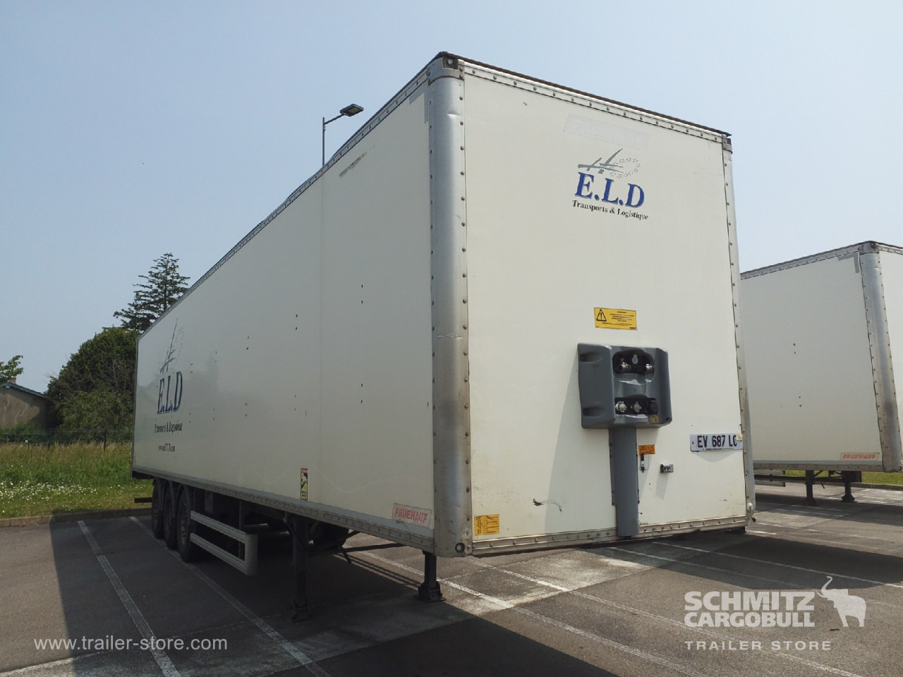 FRUEHAUF Dryfreight Standard Roller shutter door - Semireboque furgão: foto 1 FRUEHAUF Dryfreight Standard Roller shutter door - Semireboque furgão: foto 1