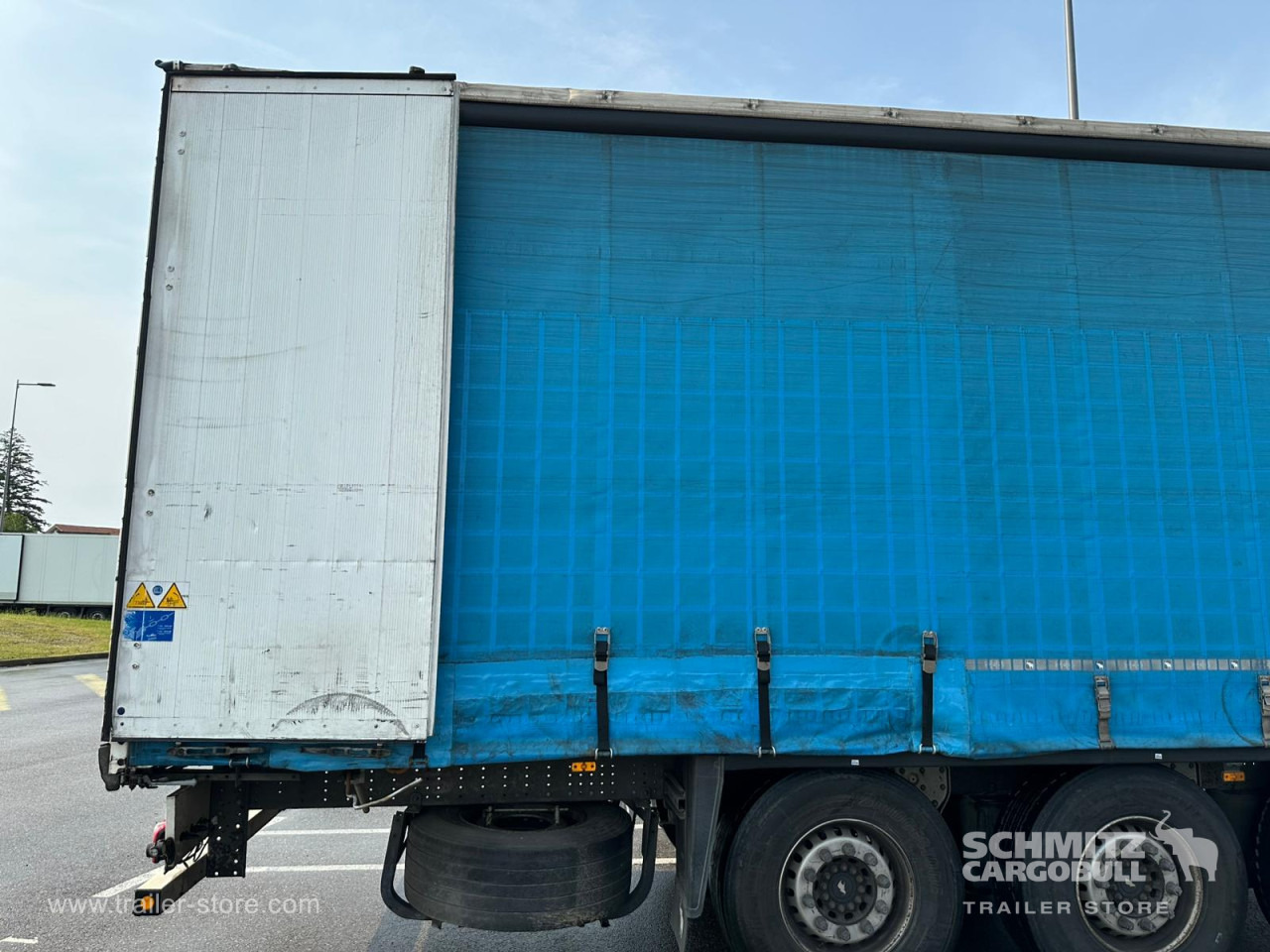 SCHMITZ Curtainsider Standard - Semi-reboque de lona: foto 5 SCHMITZ Curtainsider Standard - Semi-reboque de lona: foto 5