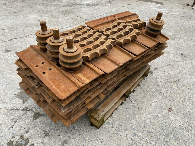 Bodenplatten 750mm - CAT D 6 K/N LGP - Systeme One - 246-5726 - Rasto de Máquina de construção: foto 2 Bodenplatten 750mm - CAT D 6 K/N LGP - Systeme One - 246-5726 - Rasto de Máquina de construção: foto 2