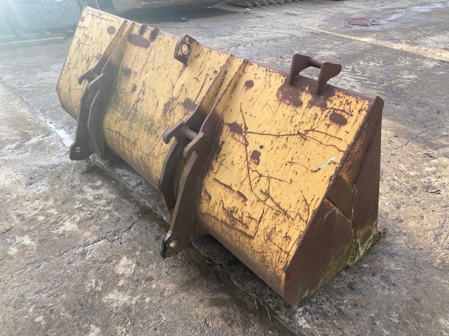 Case 580 - Balde para carregadeiras: foto 3 Case 580 - Balde para carregadeiras: foto 3