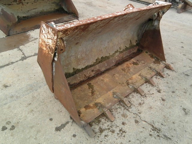 Volvo L 30 - Balde para carregadeiras: foto 2 Volvo L 30 - Balde para carregadeiras: foto 2