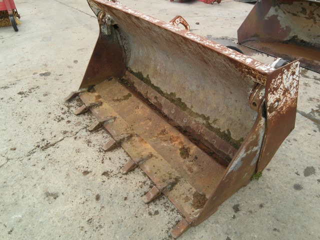 Volvo L 30 - Balde para carregadeiras: foto 1 Volvo L 30 - Balde para carregadeiras: foto 1