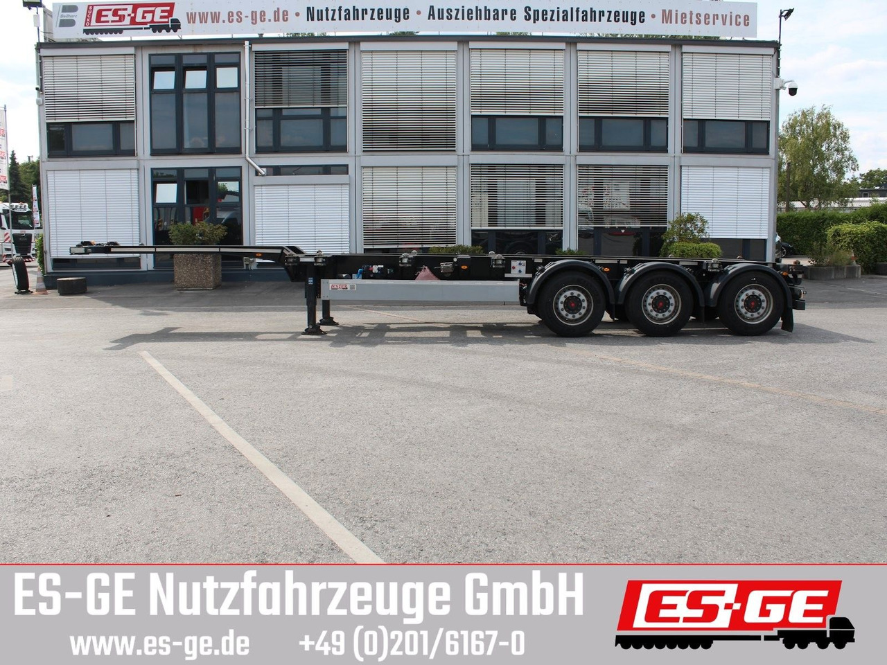 Kögel Port 40 simplex, pneumatischer Heckausschub - Semireboque transportador de contêineres/ Caixa móvel: foto 1 Kögel Port 40 simplex, pneumatischer Heckausschub - Semireboque transportador de contêineres/ Caixa móvel: foto 1