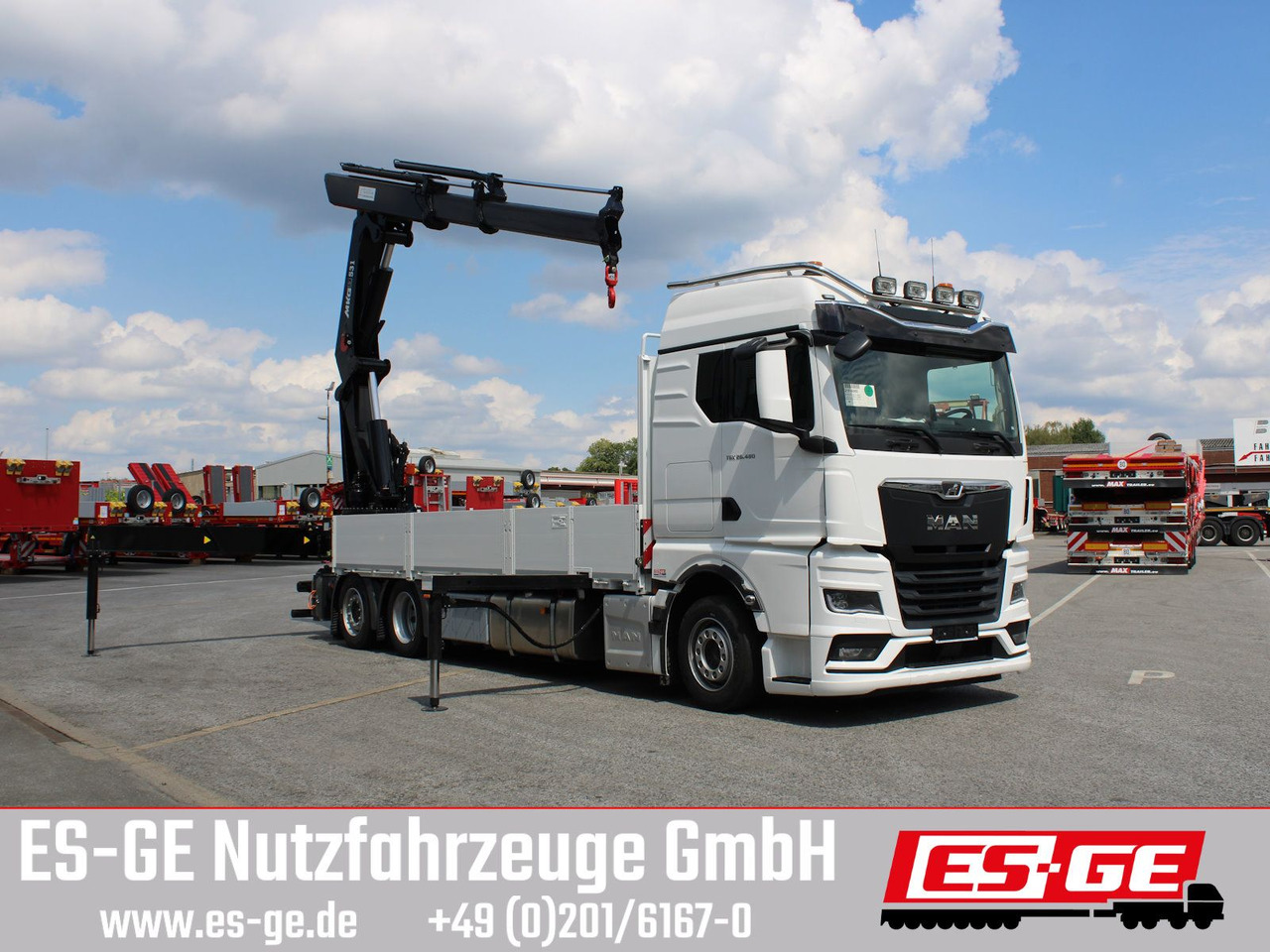 MAN TGX 26.480 6x2-4 LL CH mit MKG HLK531 a5 - Camião de caixa aberta/ Plataforma, Caminhão grua: foto 3 MAN TGX 26.480 6x2-4 LL CH mit MKG HLK531 a5 - Camião de caixa aberta/ Plataforma, Caminhão grua: foto 3