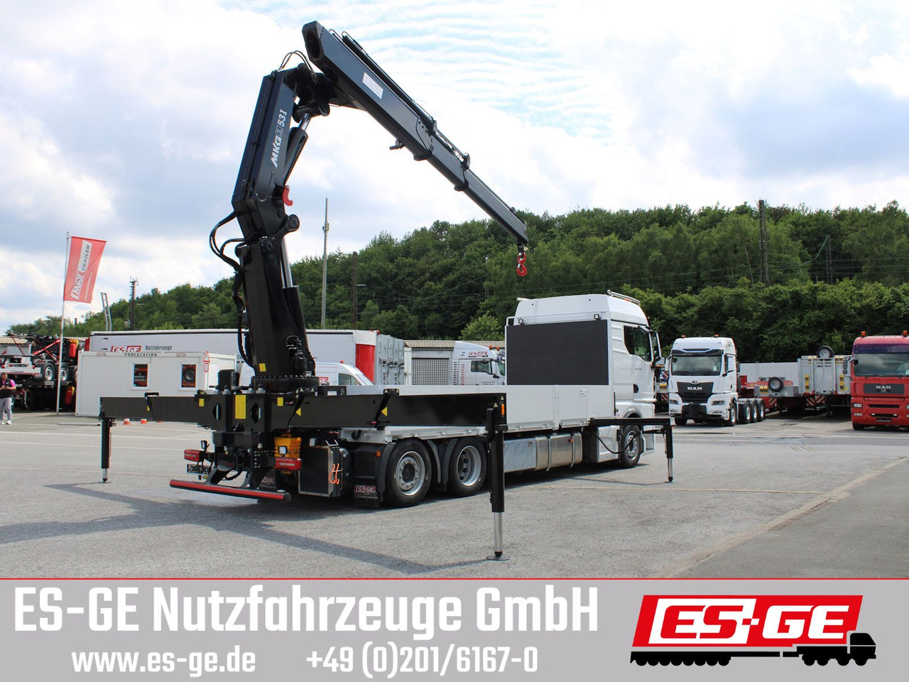 MAN TGX 26.480 6x2-4 LL CH mit MKG HLK531 a5 - Camião de caixa aberta/ Plataforma, Caminhão grua: foto 4 MAN TGX 26.480 6x2-4 LL CH mit MKG HLK531 a5 - Camião de caixa aberta/ Plataforma, Caminhão grua: foto 4