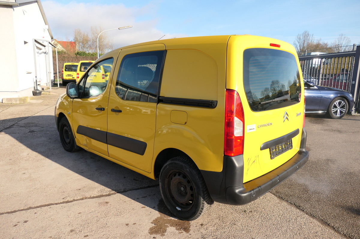 CITROEN Berlingo 16V HDI Niveau B L1 CoC PARKTRONIK 2xSC - Furgão compacto: foto 4 CITROEN Berlingo 16V HDI Niveau B L1 CoC PARKTRONIK 2xSC - Furgão compacto: foto 4