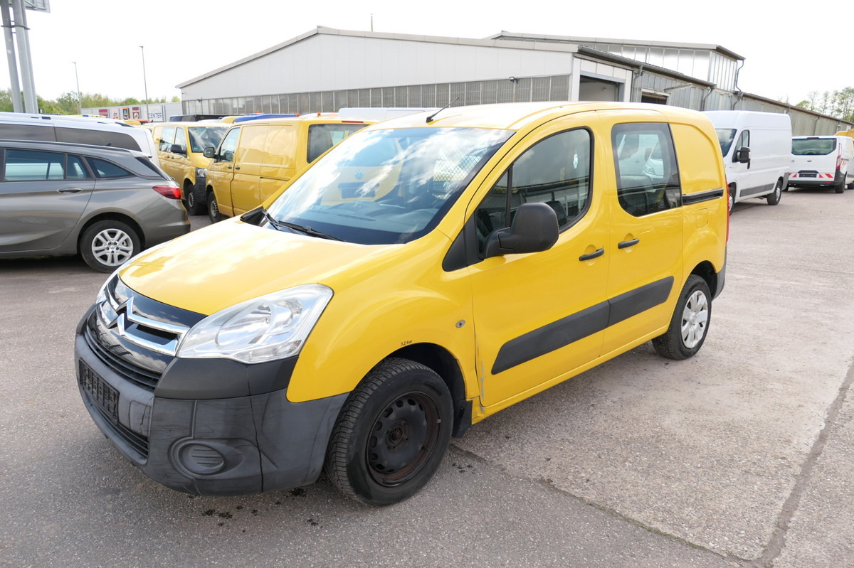 CITROEN Berlingo 16V HDI Niveau B L1 CoC PARKTRONIK 2xSC - Furgão compacto: foto 1 CITROEN Berlingo 16V HDI Niveau B L1 CoC PARKTRONIK 2xSC - Furgão compacto: foto 1