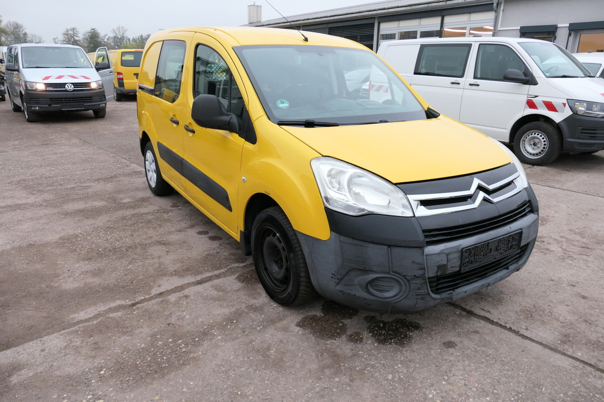 CITROEN Berlingo 16V HDI Niveau B L1 CoC PARKTRONIK 2xSC - Furgão compacto: foto 2 CITROEN Berlingo 16V HDI Niveau B L1 CoC PARKTRONIK 2xSC - Furgão compacto: foto 2