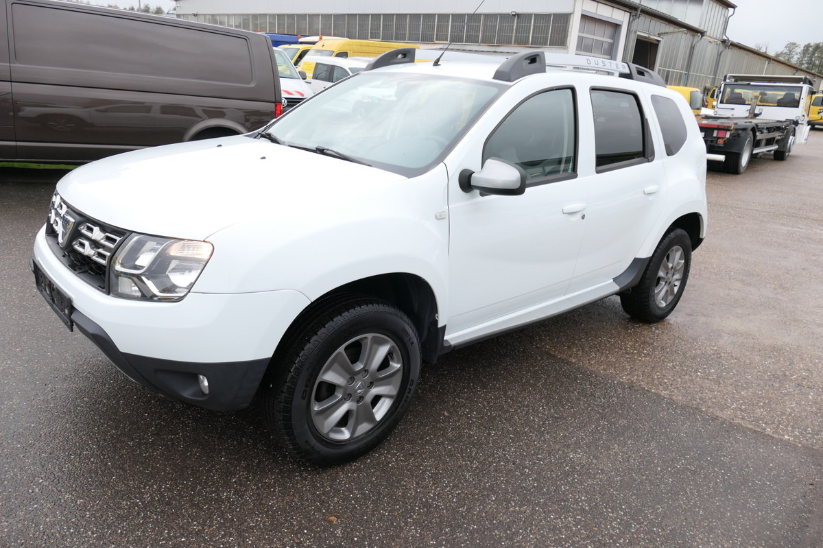 Automóvel DACIA Duster Laureate DCI 110 4x4 Klima Tempomat: foto 1