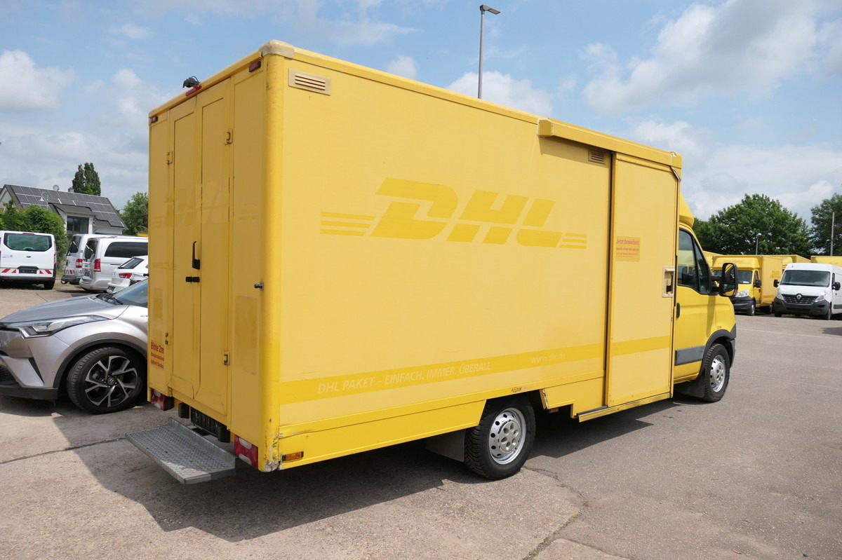 IVECO Daily 35 S11 C30C AUTOMATIK KAMERA MAXI KAMERA R - Carrinha de contentor: foto 3 IVECO Daily 35 S11 C30C AUTOMATIK KAMERA MAXI KAMERA R - Carrinha de contentor: foto 3