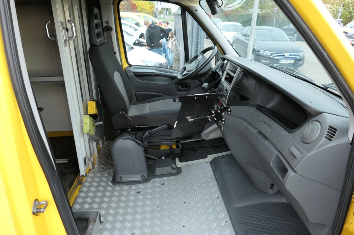 IVECO Daily 35 S11 C30C AUTOMATIK KAMERA Regale LUFT - Carrinha de contentor: foto 5 IVECO Daily 35 S11 C30C AUTOMATIK KAMERA Regale LUFT - Carrinha de contentor: foto 5