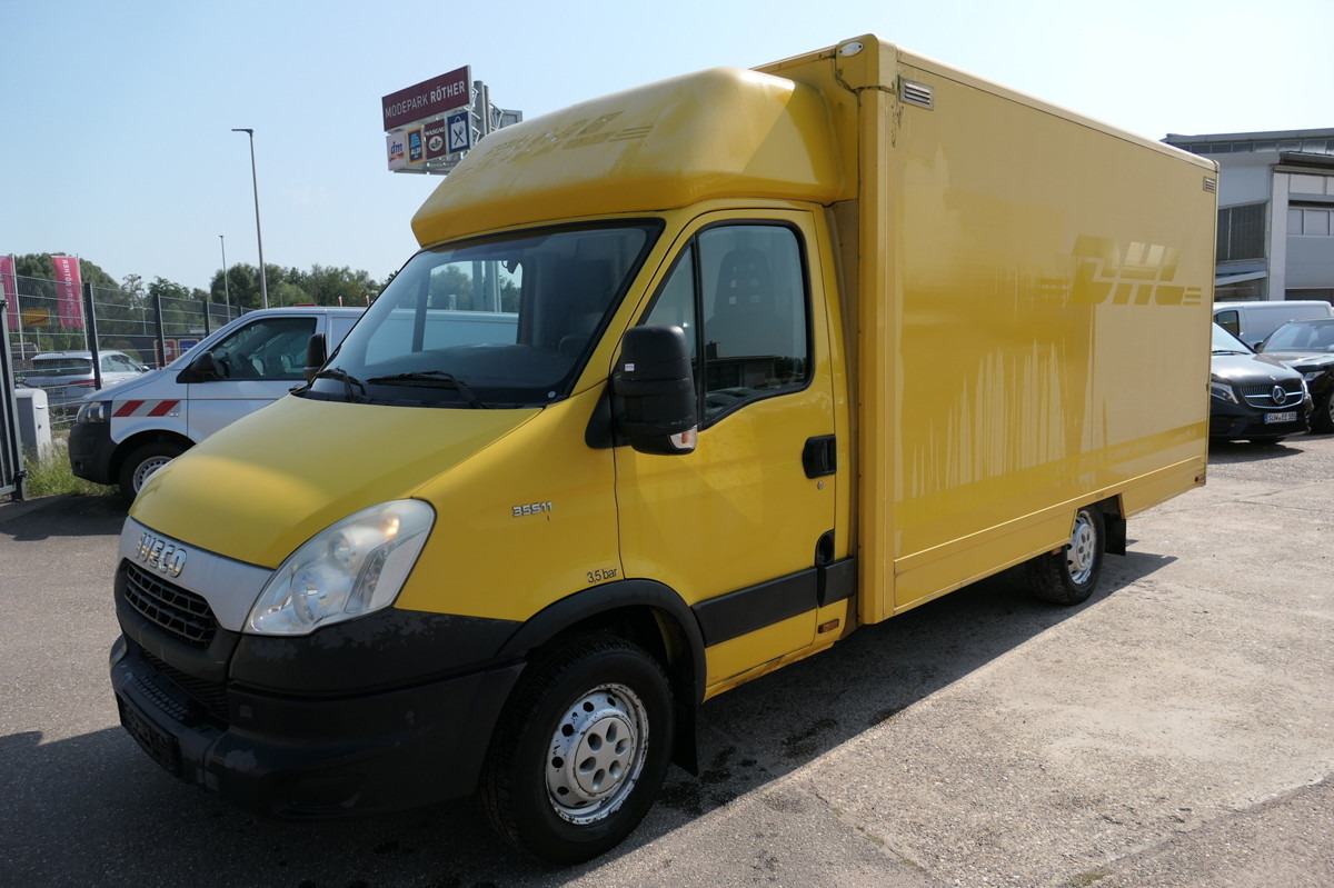 IVECO Daily 35 S11 C30C AUTOMATIK KAMERA Regale LUFT D - Carrinha de contentor: foto 2 IVECO Daily 35 S11 C30C AUTOMATIK KAMERA Regale LUFT D - Carrinha de contentor: foto 2