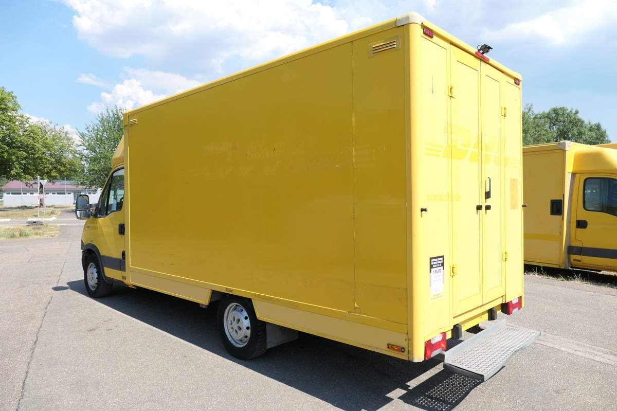 IVECO Daily 35 S11 C30C AUTOMATIK KAMERA Regale LUFT D - Carrinha de contentor: foto 4 IVECO Daily 35 S11 C30C AUTOMATIK KAMERA Regale LUFT D - Carrinha de contentor: foto 4