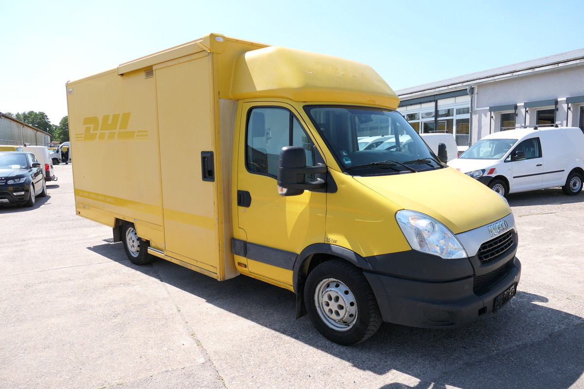 IVECO Daily 35 S11 C30C AUTOMATIK KAMERA Regale LUFT D - Carrinha de contentor: foto 2 IVECO Daily 35 S11 C30C AUTOMATIK KAMERA Regale LUFT D - Carrinha de contentor: foto 2