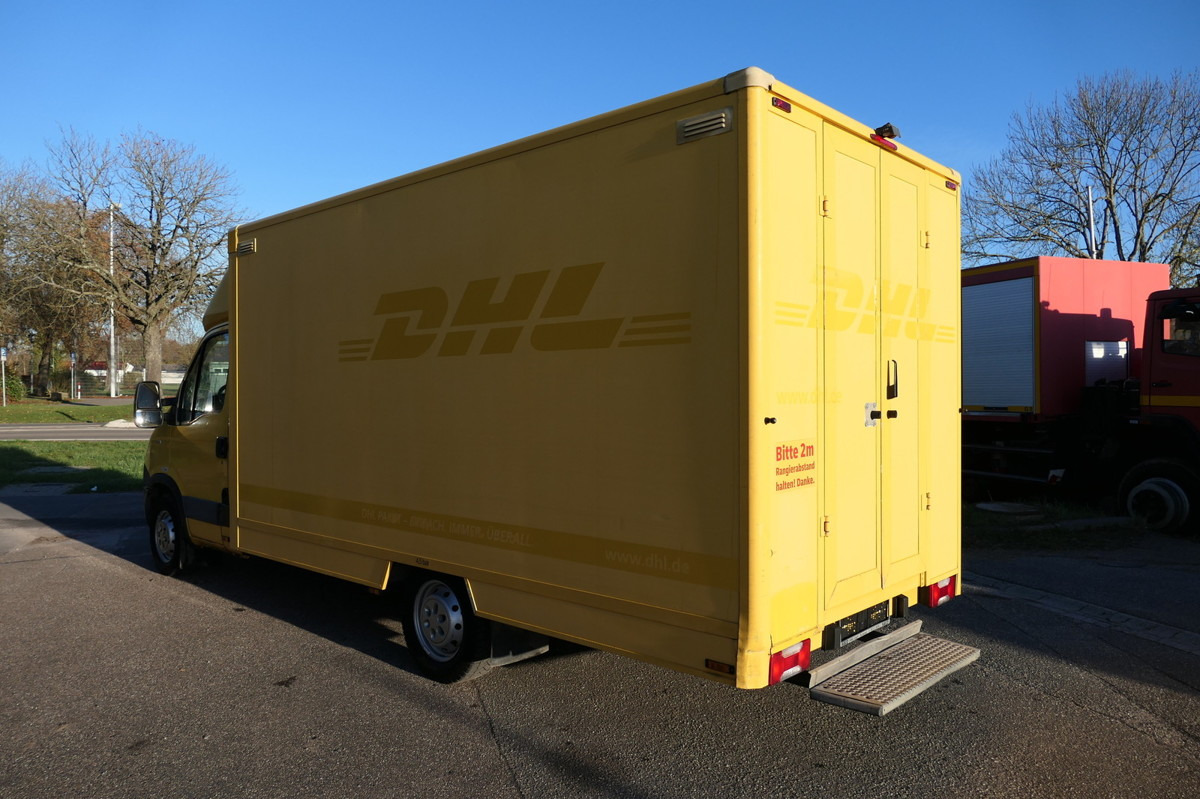 IVECO Daily 35 S11 C30C AUTOMATIK KAMERA Regale LUFT D - Carrinha de contentor: foto 3 IVECO Daily 35 S11 C30C AUTOMATIK KAMERA Regale LUFT D - Carrinha de contentor: foto 3