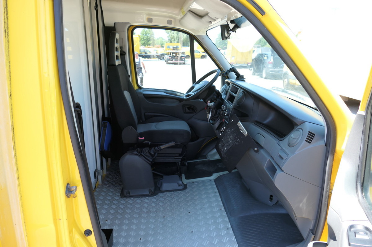 IVECO Daily 35 S11 C30C AUTOMATIK KAMERA Regale LUFT D - Carrinha de contentor: foto 5 IVECO Daily 35 S11 C30C AUTOMATIK KAMERA Regale LUFT D - Carrinha de contentor: foto 5