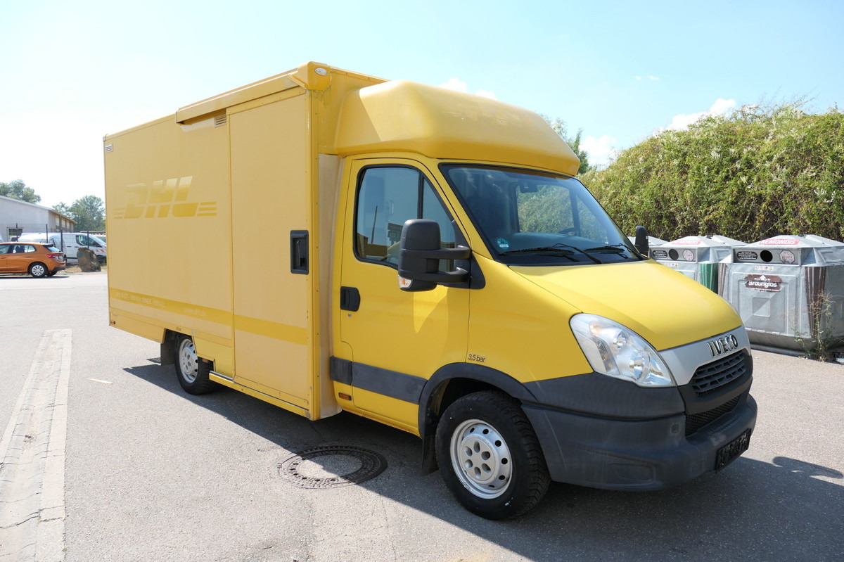 IVECO Daily 35 S11 C30C AUTOMATIK KAMERA Regale LUFT D - Carrinha de contentor: foto 2 IVECO Daily 35 S11 C30C AUTOMATIK KAMERA Regale LUFT D - Carrinha de contentor: foto 2